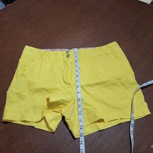 Daniel Cremieux High Waist Yellow Women's Shorts